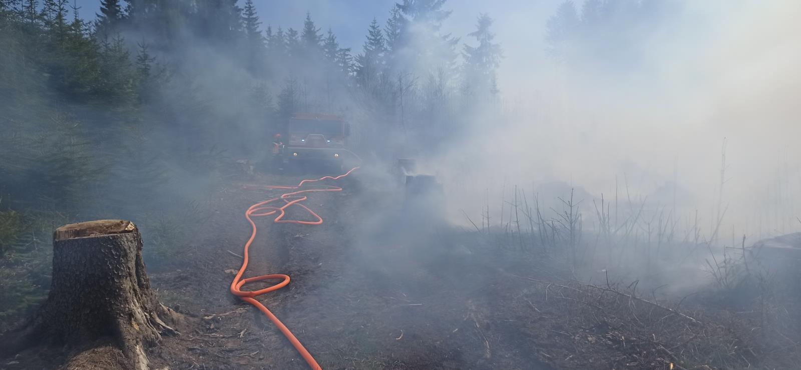 2021-11-05-Požár lesního porostu Černovice BK/2021-11-05-Požár lesního porostu Černovice BK (14).jpg
