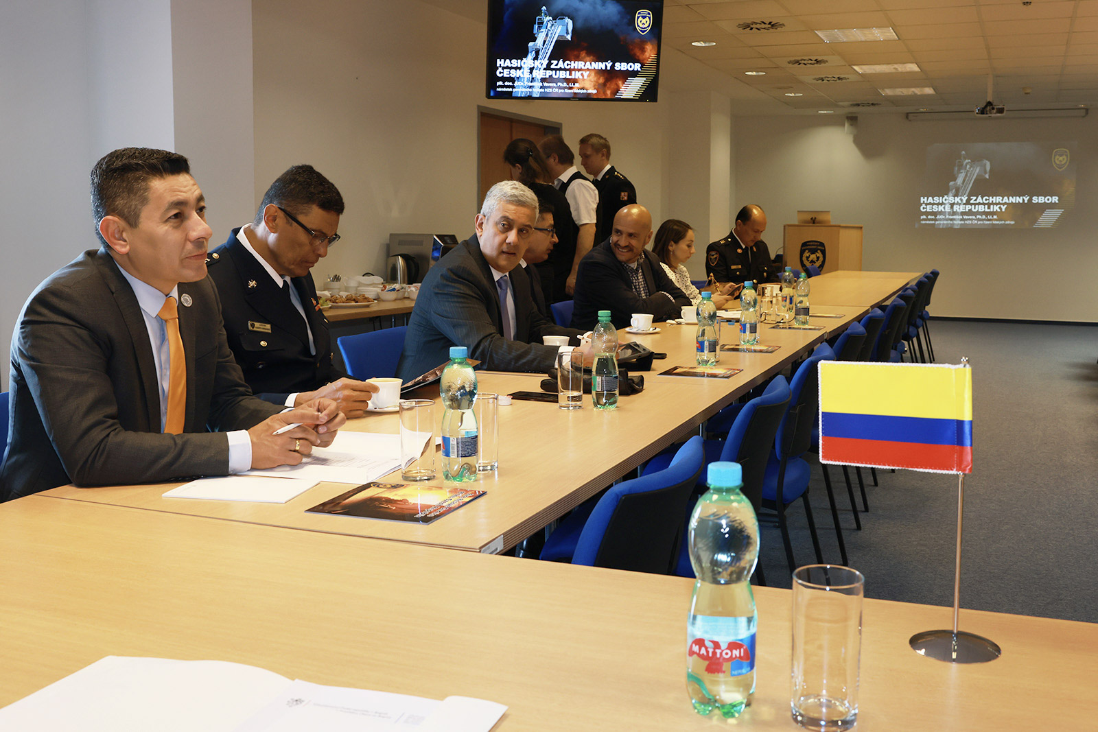 The delegation from Colombia at the General Directorate of FRS CR (2).jpg