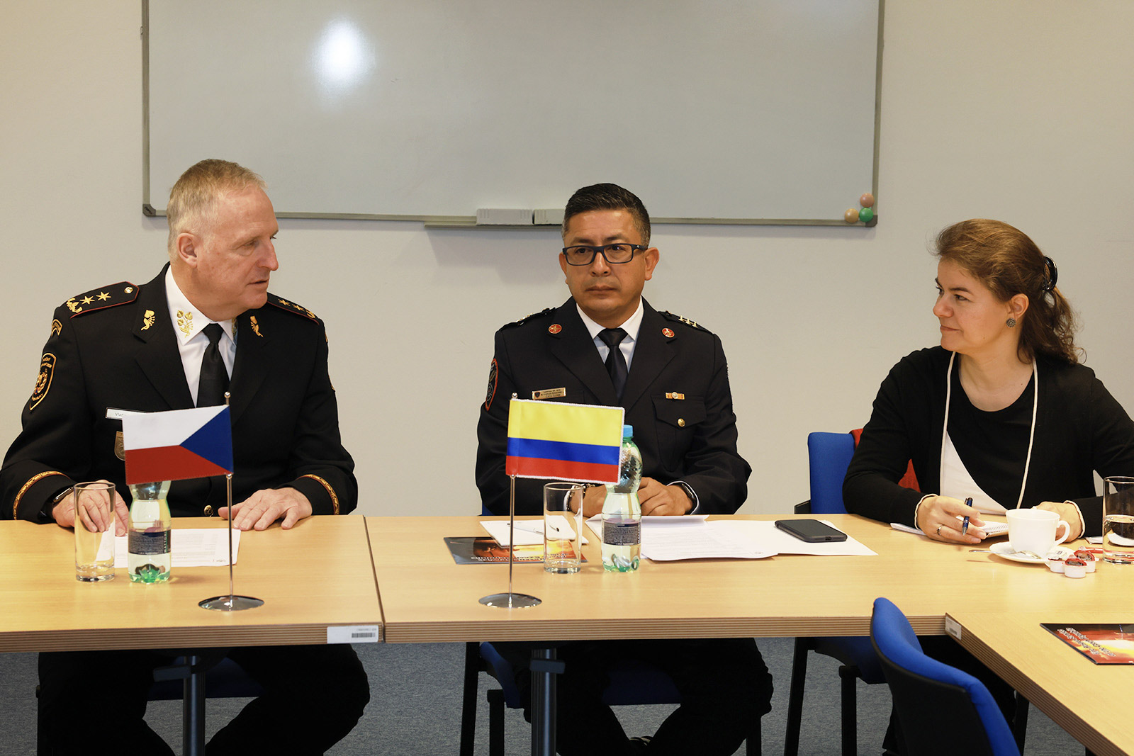 The delegation from Colombia at the General Directorate of FRS CR  (3).jpg